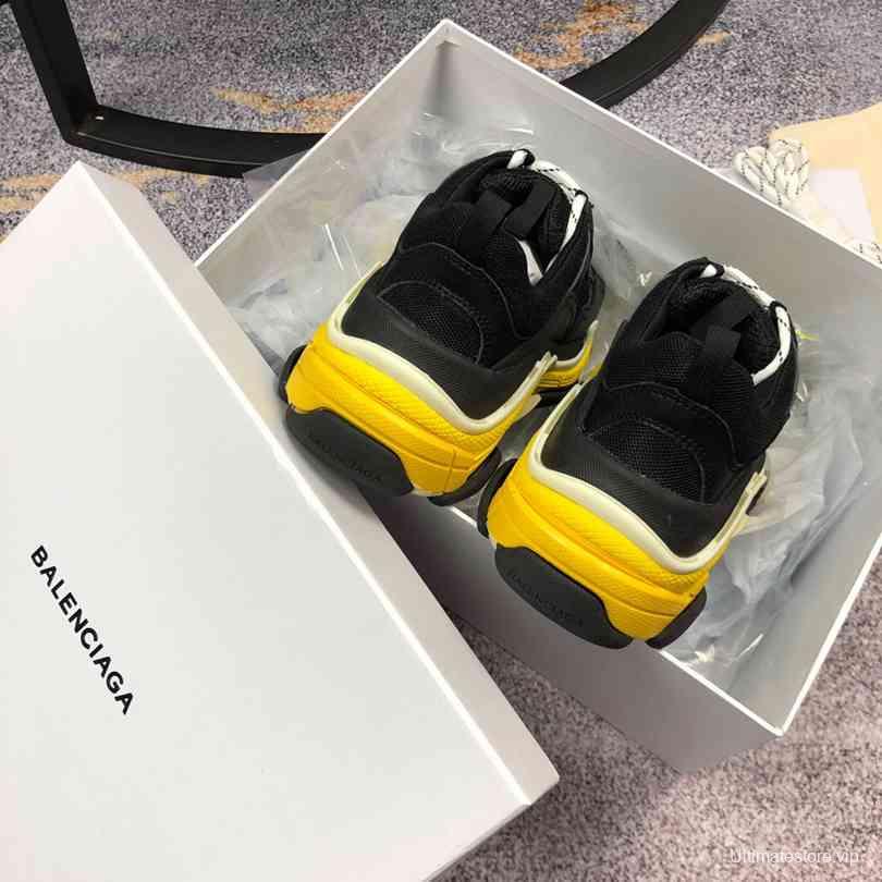 Men Balenciaga Triple-S Sneaker Yellow Sole Black