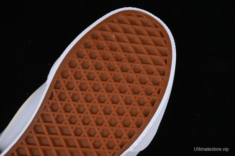 Vans Knu Skool Low-Top Retro Casual Vulcanized Sneakers - VN000CS00DX