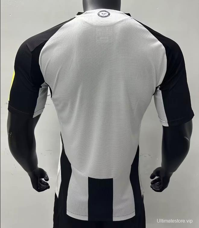 Player Version 24/25 Newcastle United Home